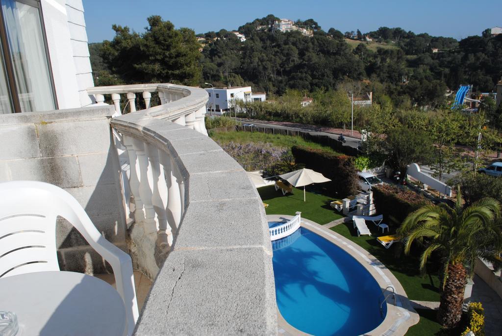 Hotel Bonsol Lloret de Mar Bagian luar foto